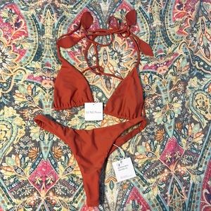 COPY - BNWT BENOA SET